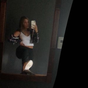 Meet your Posher, Layla